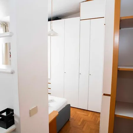 Dom wakacyjny Tamara E Gerardina House In Trastevere Rzym